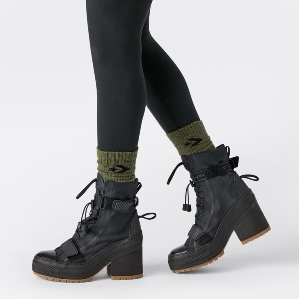 Women’s Converse CTAS GR82 Platform Boot Style#563468C Size US9/UK7/EUR40/CM25.5